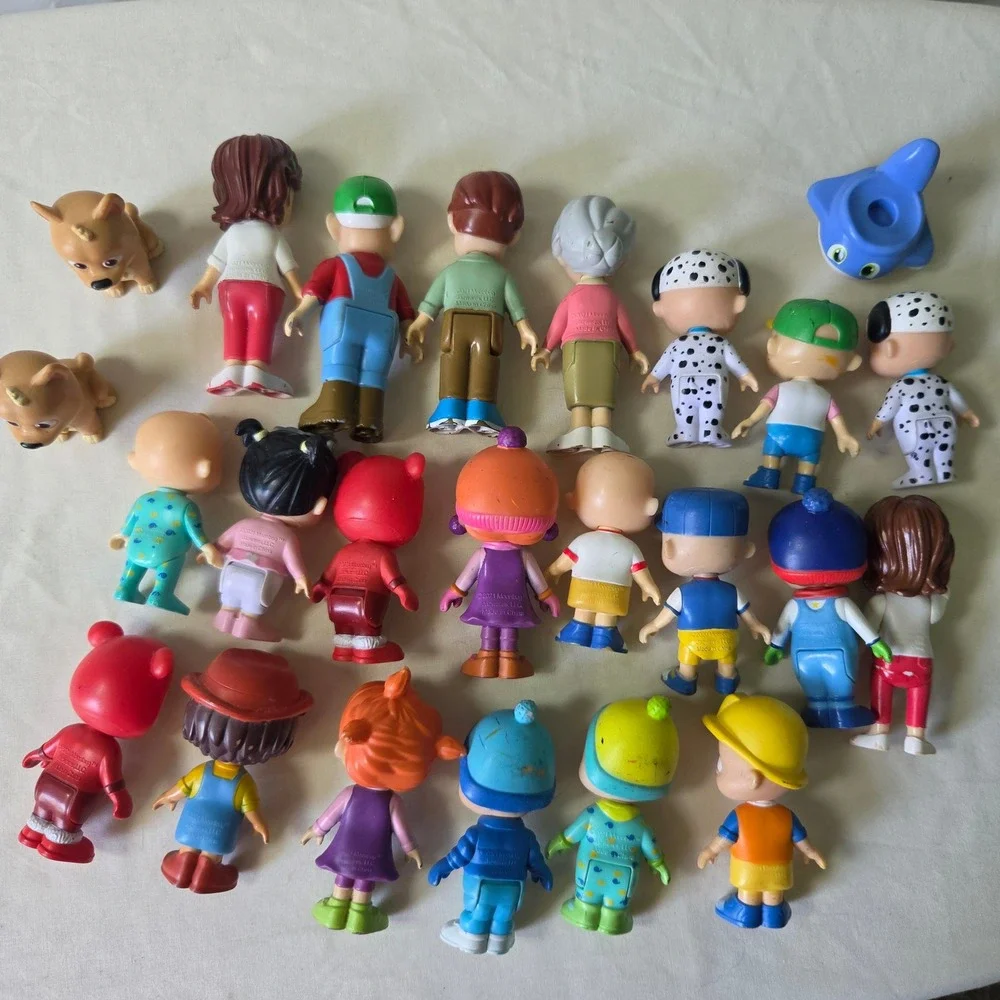 Cocomelon Friends‎ and Family 22 Piece Figure Lot JJ TomTom Cody Nina Bingo Toy
